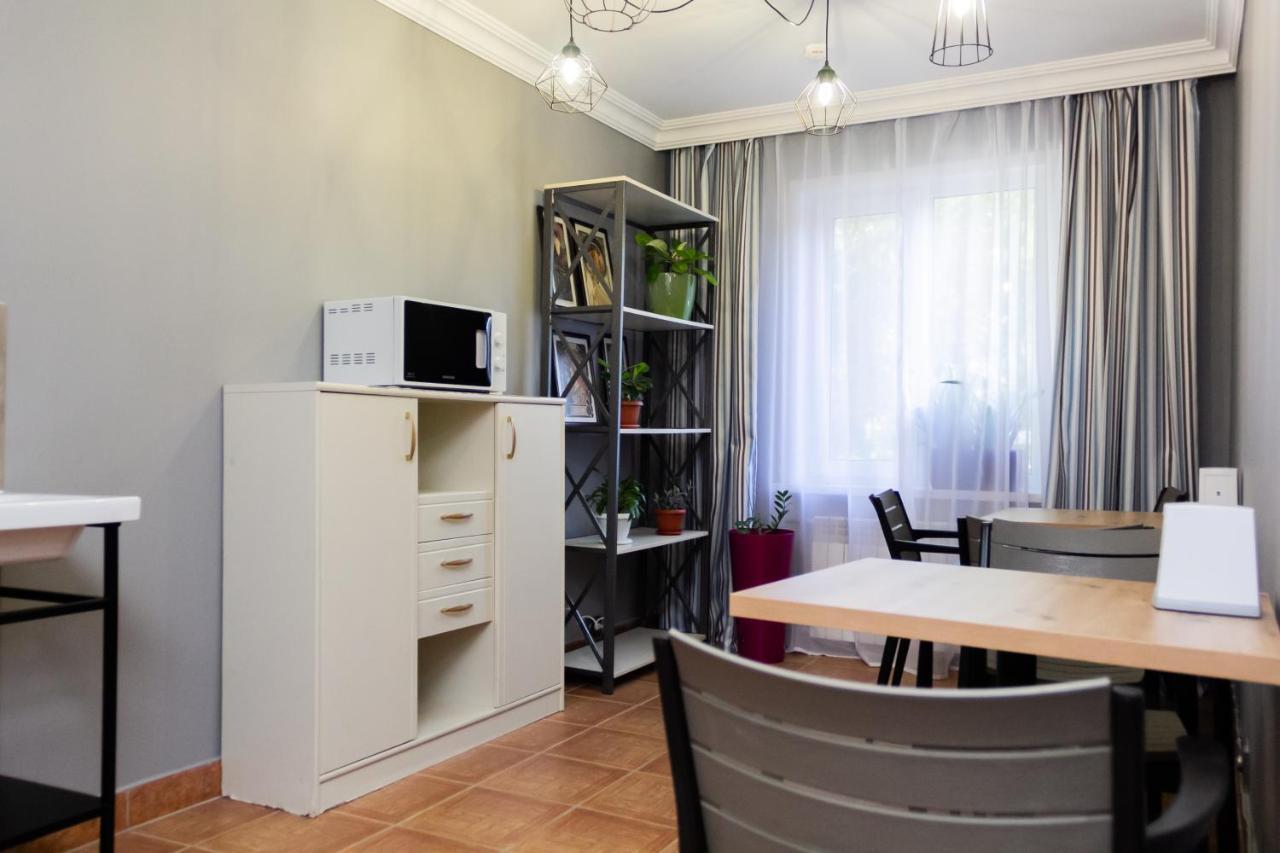 Hotel Tahar Алматы Экстерьер фото