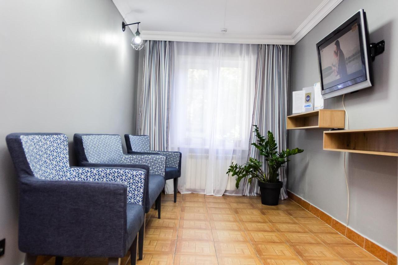 Hotel Tahar Алматы Экстерьер фото