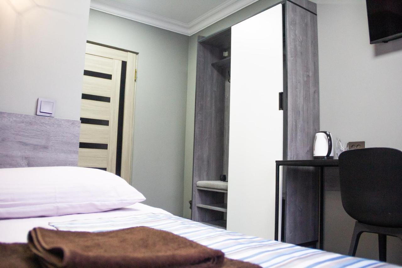 Hotel Tahar Алматы Экстерьер фото