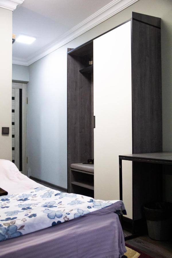 Hotel Tahar Алматы Экстерьер фото