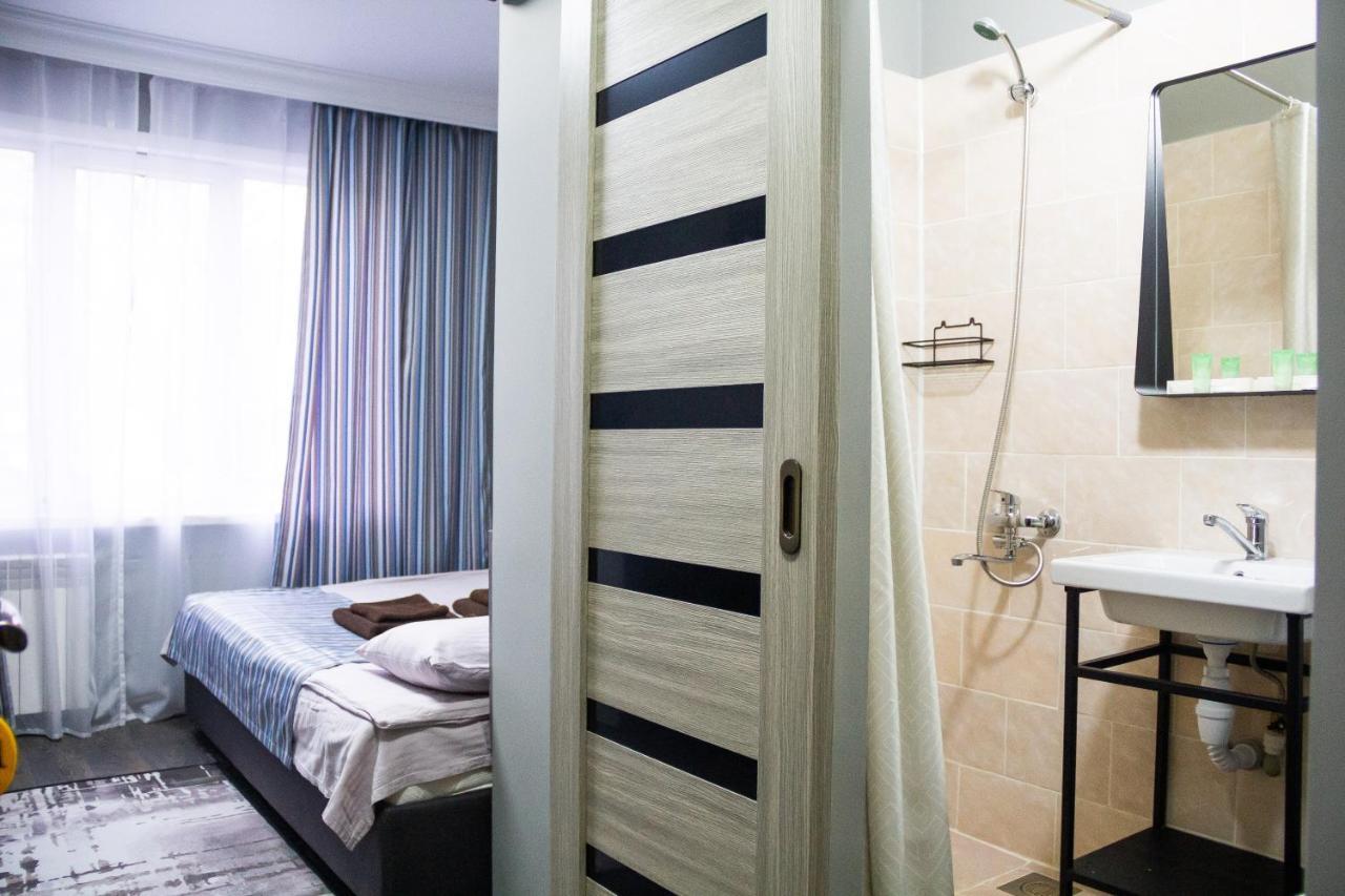 Hotel Tahar Алматы Экстерьер фото