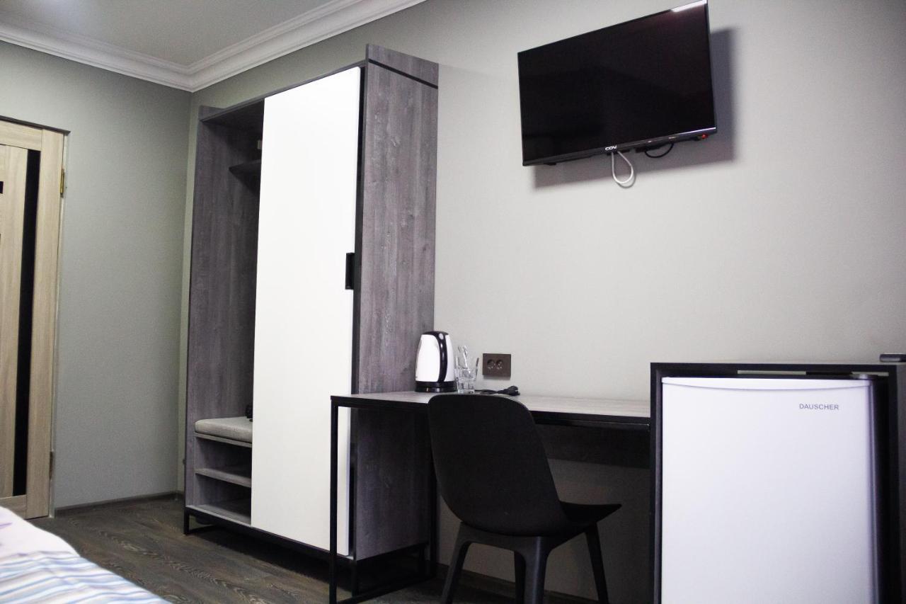 Hotel Tahar Алматы Экстерьер фото