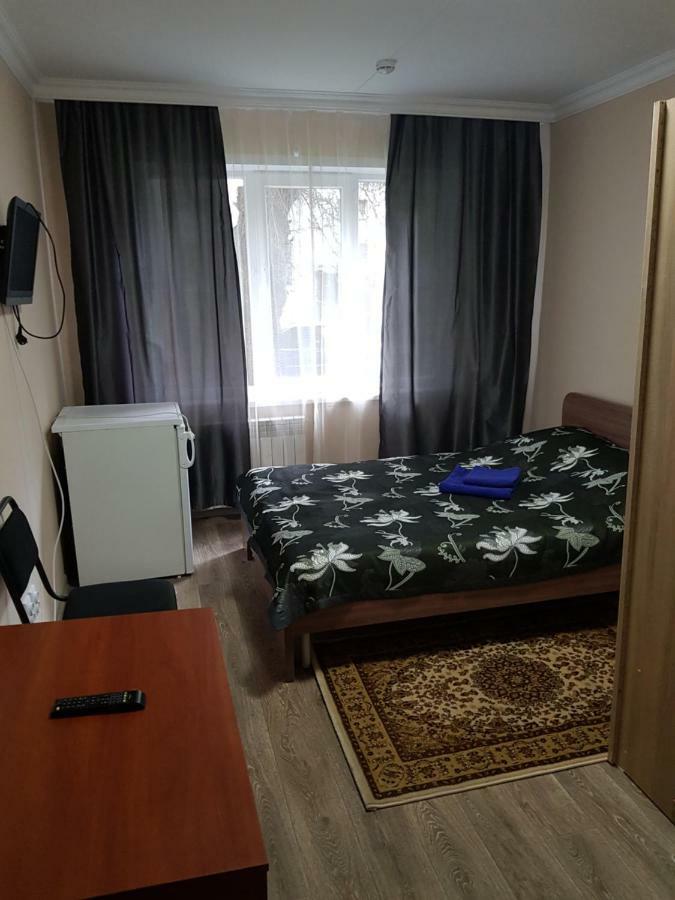 Hotel Tahar Алматы Экстерьер фото
