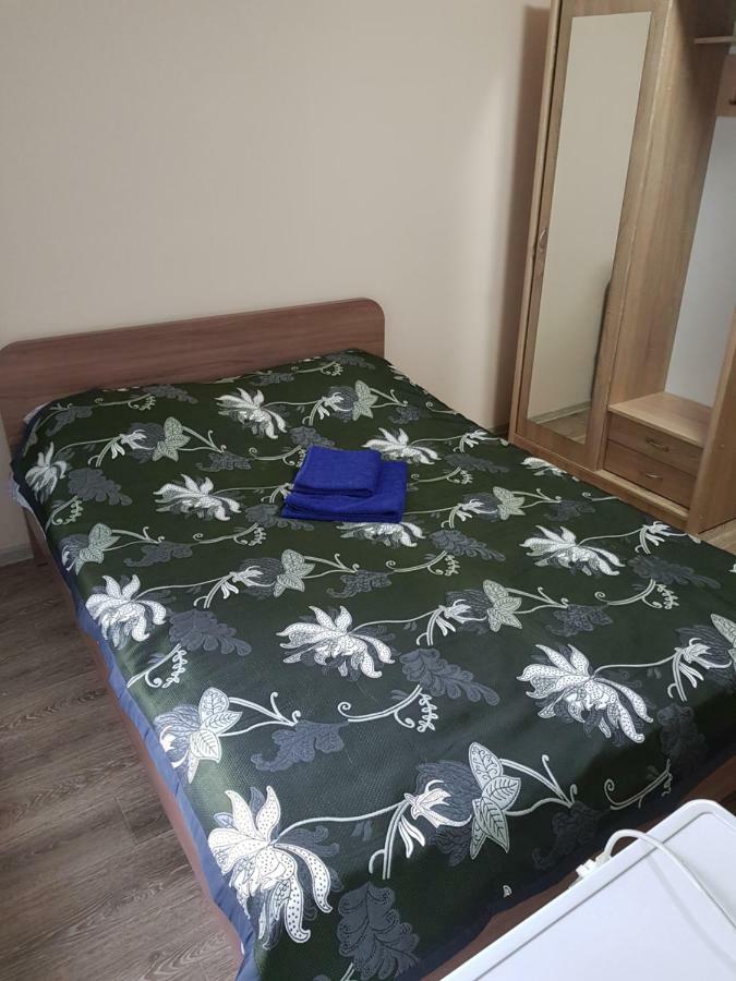 Hotel Tahar Алматы Экстерьер фото
